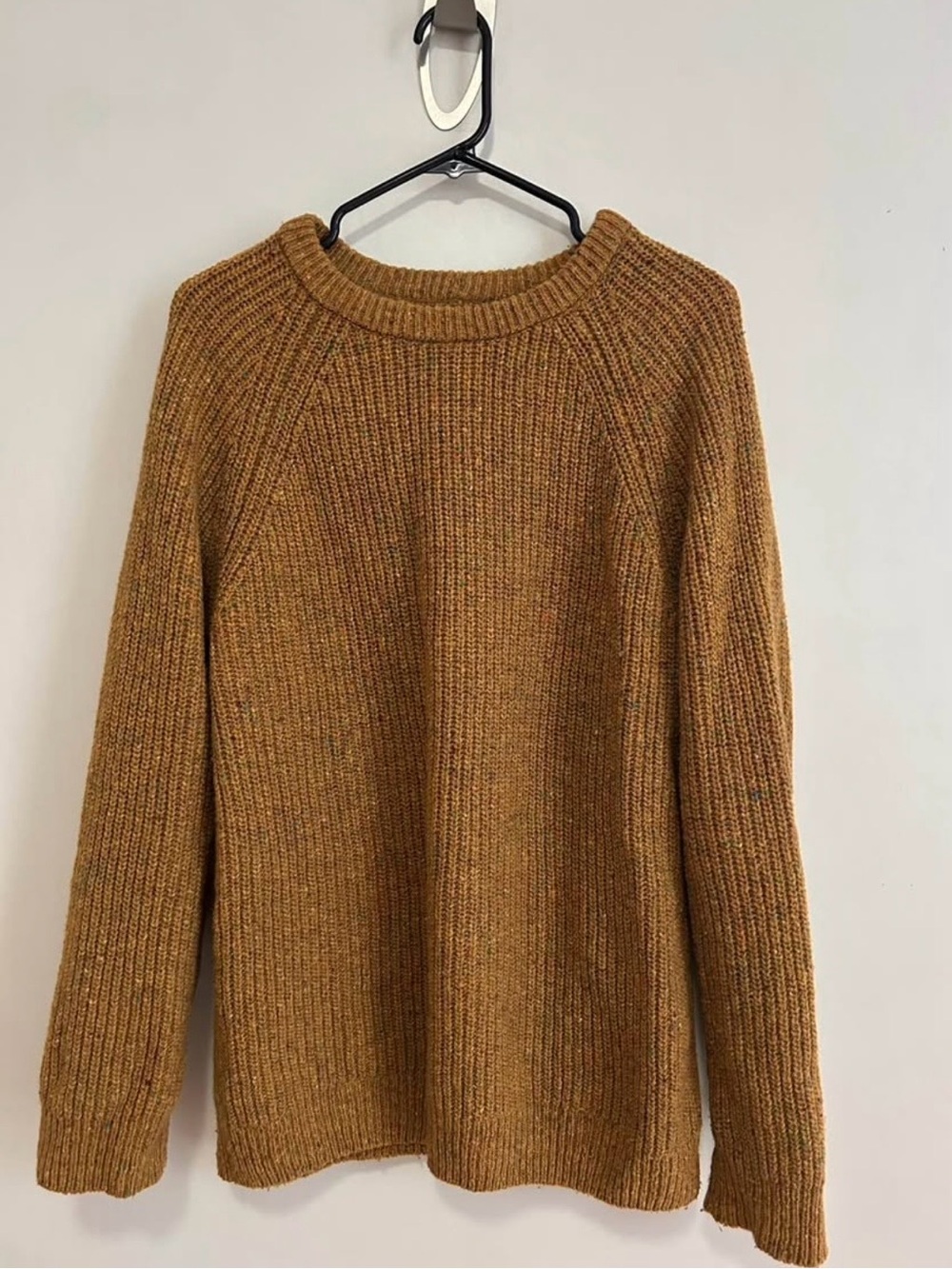 Classic Crewneck Men Sweater in Camel Brown